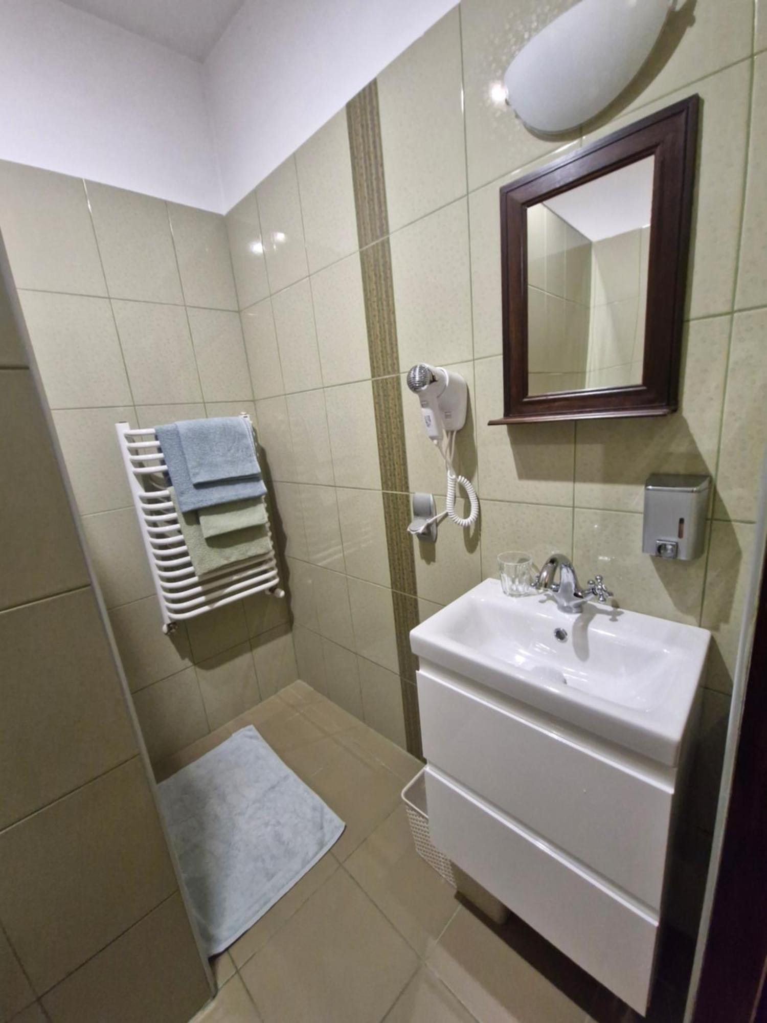 Indalo Rooms Краков Экстерьер фото
